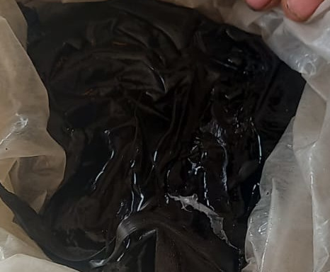 Lab tested Himalayan Shilajit packaging with sealed container