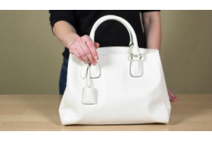Cleaning a White Leather Purse – Step-by-Step Leather Care Guide