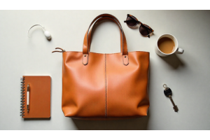 High-quality leather shopper bag showcasing timeless design, durable craftsmanship, and stylish functionality