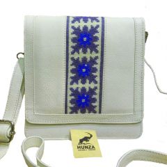 Cross shoulder leather bag, hand stitched embroidery, bag, handbag, white and offwhite Cross shoulder leather bag white 6500